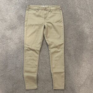 SO Women’s Khaki Skinny Jeans